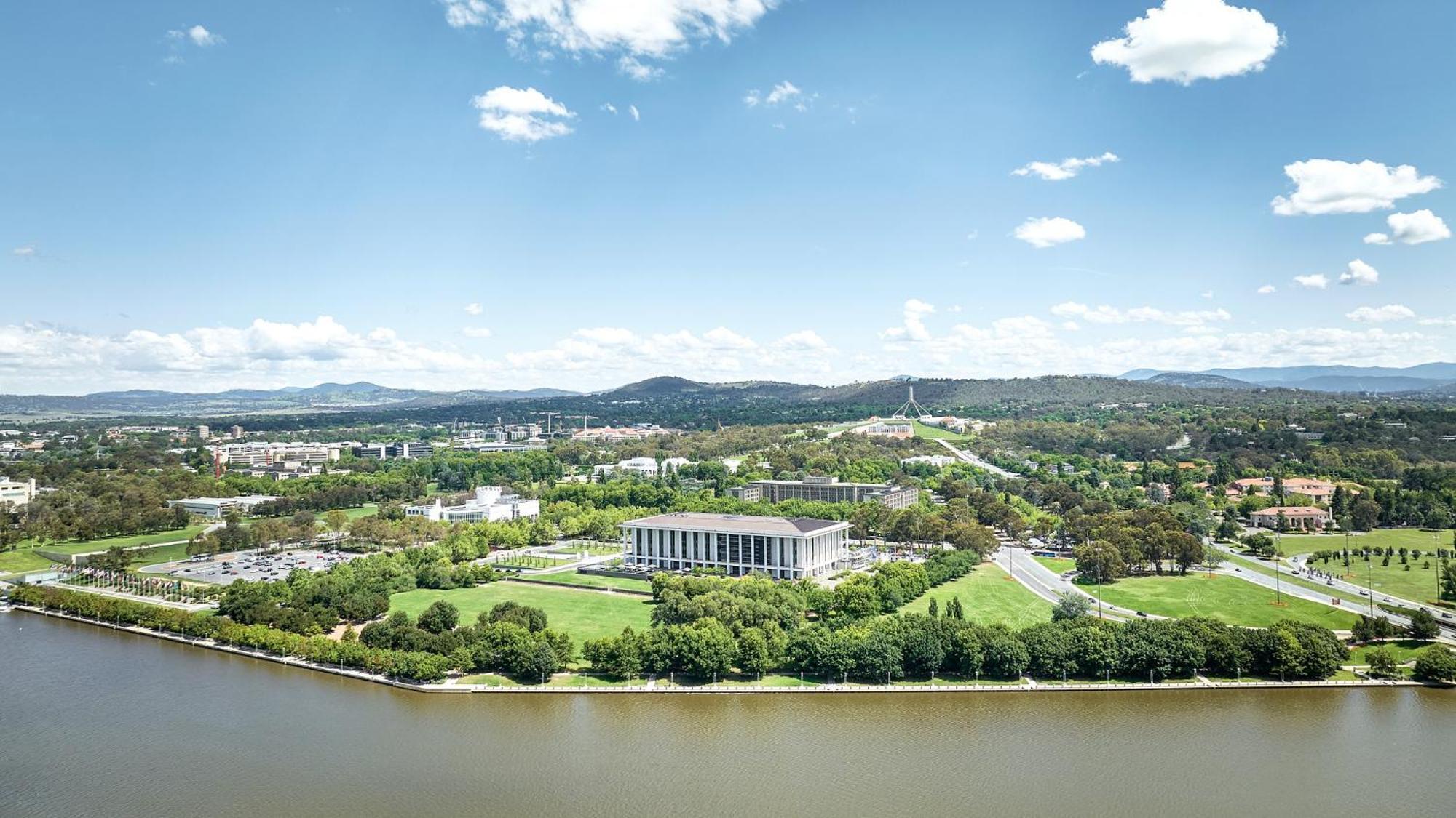 Meriton Suites Canberra Extérieur photo